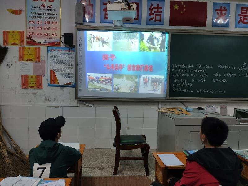 1ac85a9d93a94f59bc1b8ec35ac92dc8.png